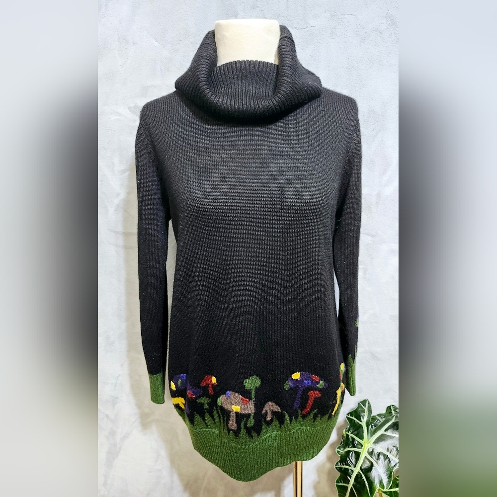 Nicai Merino wool Blend Mushroom Cowl Neck Sweater Size Small Beautiful Details